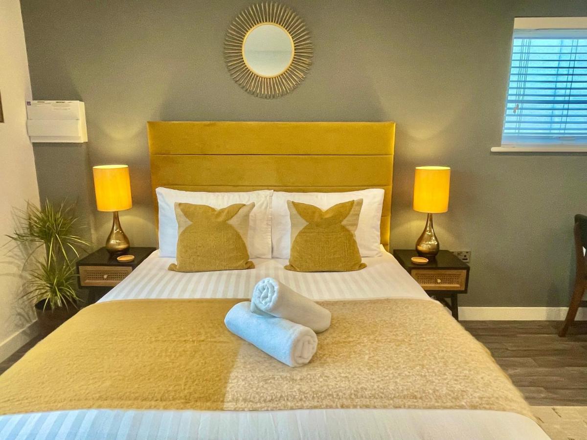 A Cozy Hideaway With Balcony - Close To Beach Bournemouth Esterno foto